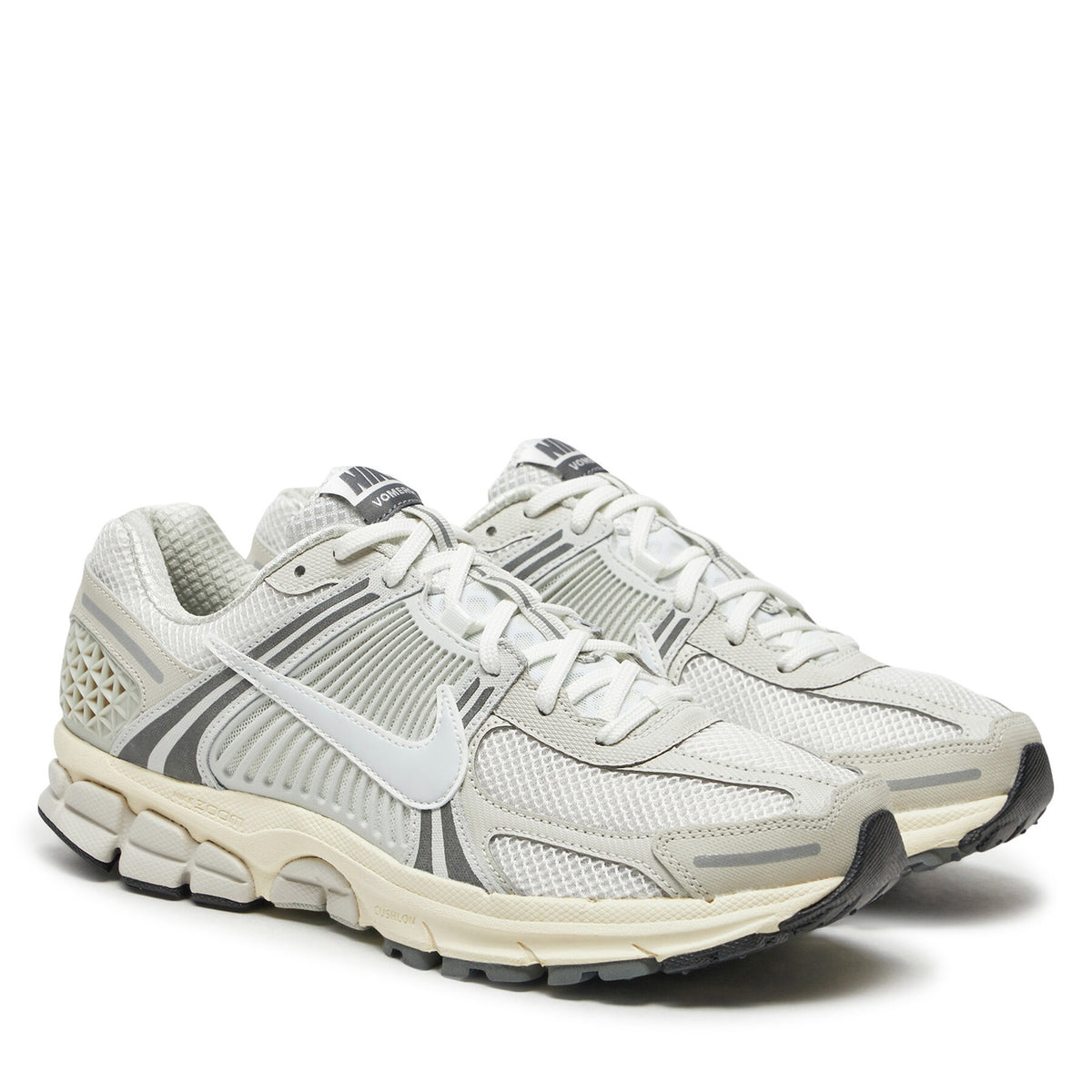 Nike Сникърси Zoom Vomero 5 HF0731 007 Сив