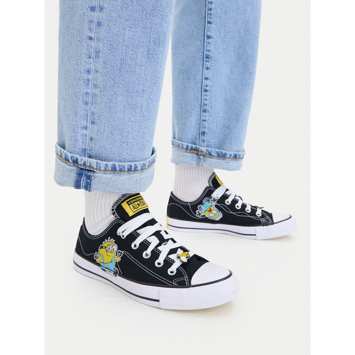 Converse Кецове Converse x Minions Chuck Taylor All Star A21404C Черен