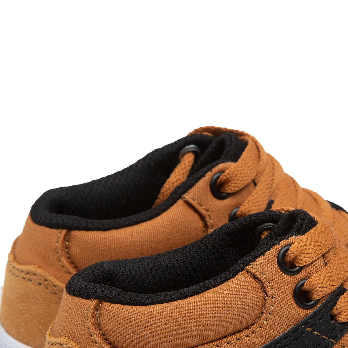DC Shoes Сникърси Kalis Vulc Mid ADBS300367 Оранжев