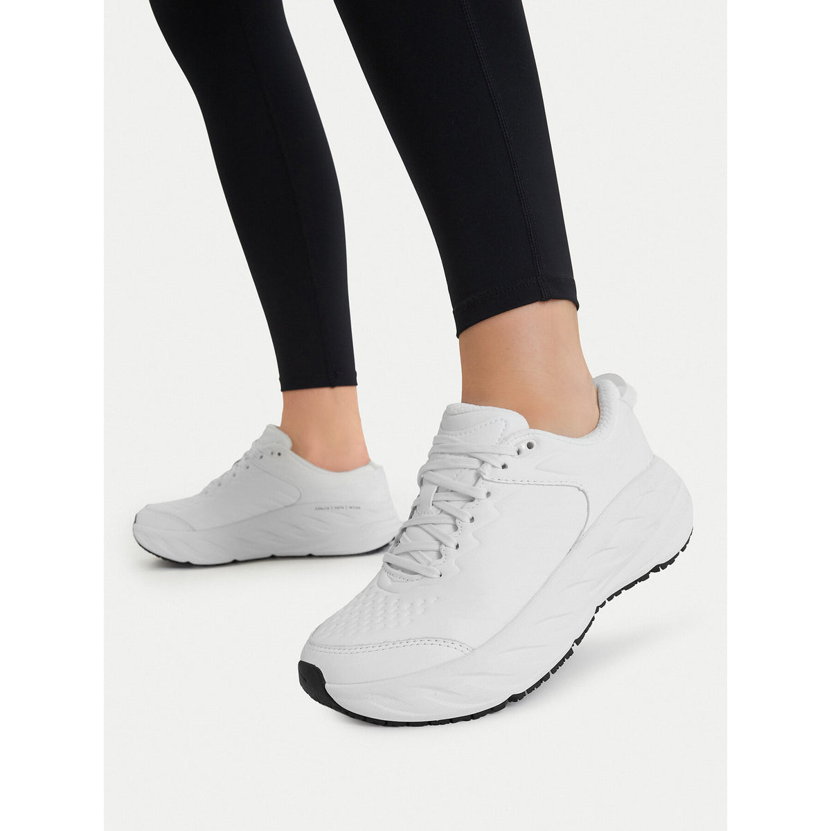 Hoka Маратонки за бягане Bondi Sr 1110521 Сив